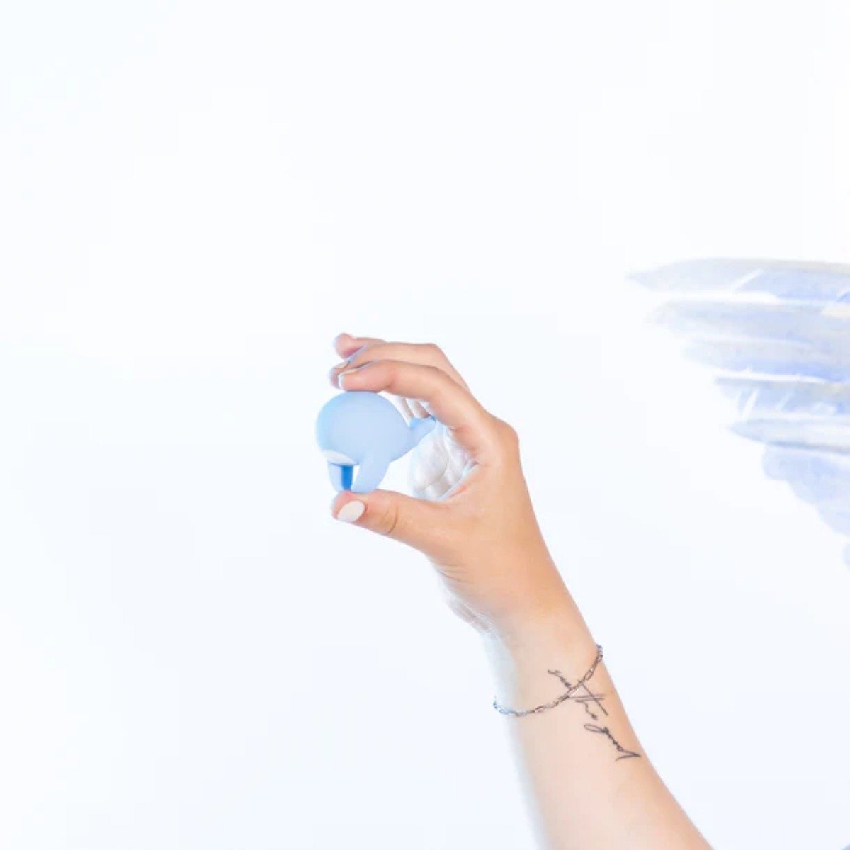 Like A Kitten The Heavenly Humpback Finger Vibrator - Image 5