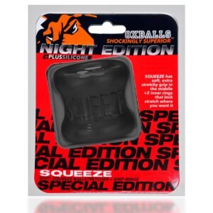 squeeze_night_lg_jpg_07