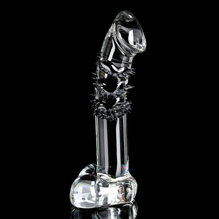 Glass Dildo vs Silicone Dildo: Which One Should You Choose?